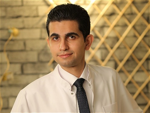  دکتر بهزاد سلامی (جراح -دندانپزشک)
